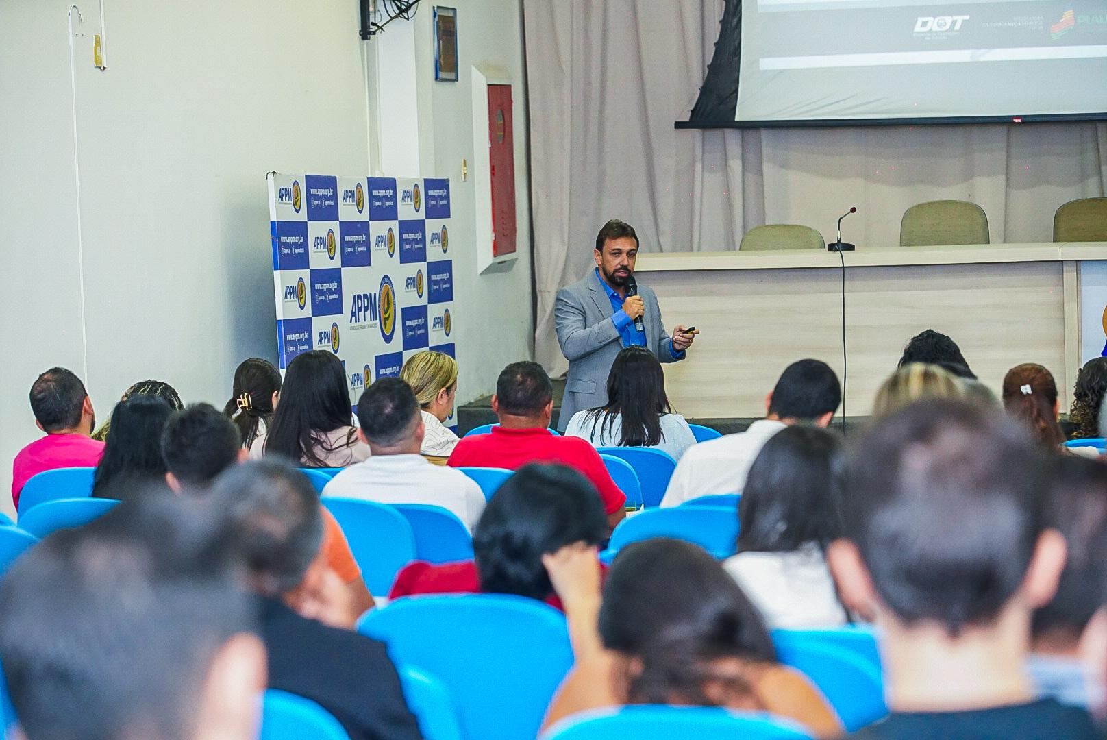 Secretaria apresenta ações de inteligência e segurança para gestores públicos de municípios piauienses
