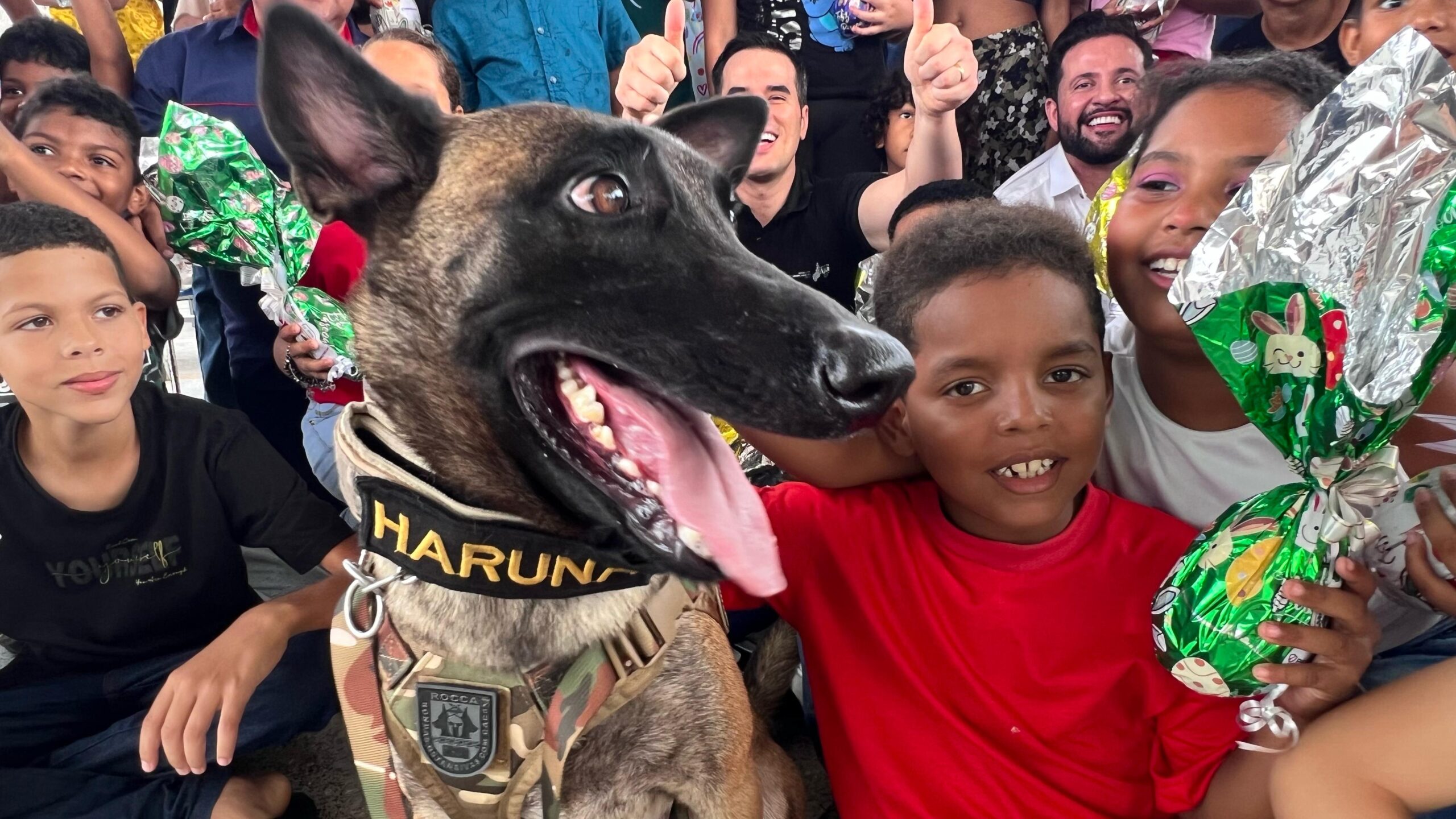 Secretaria de Segurança realiza ação social com distribuição de ovos de Páscoa em Teresina