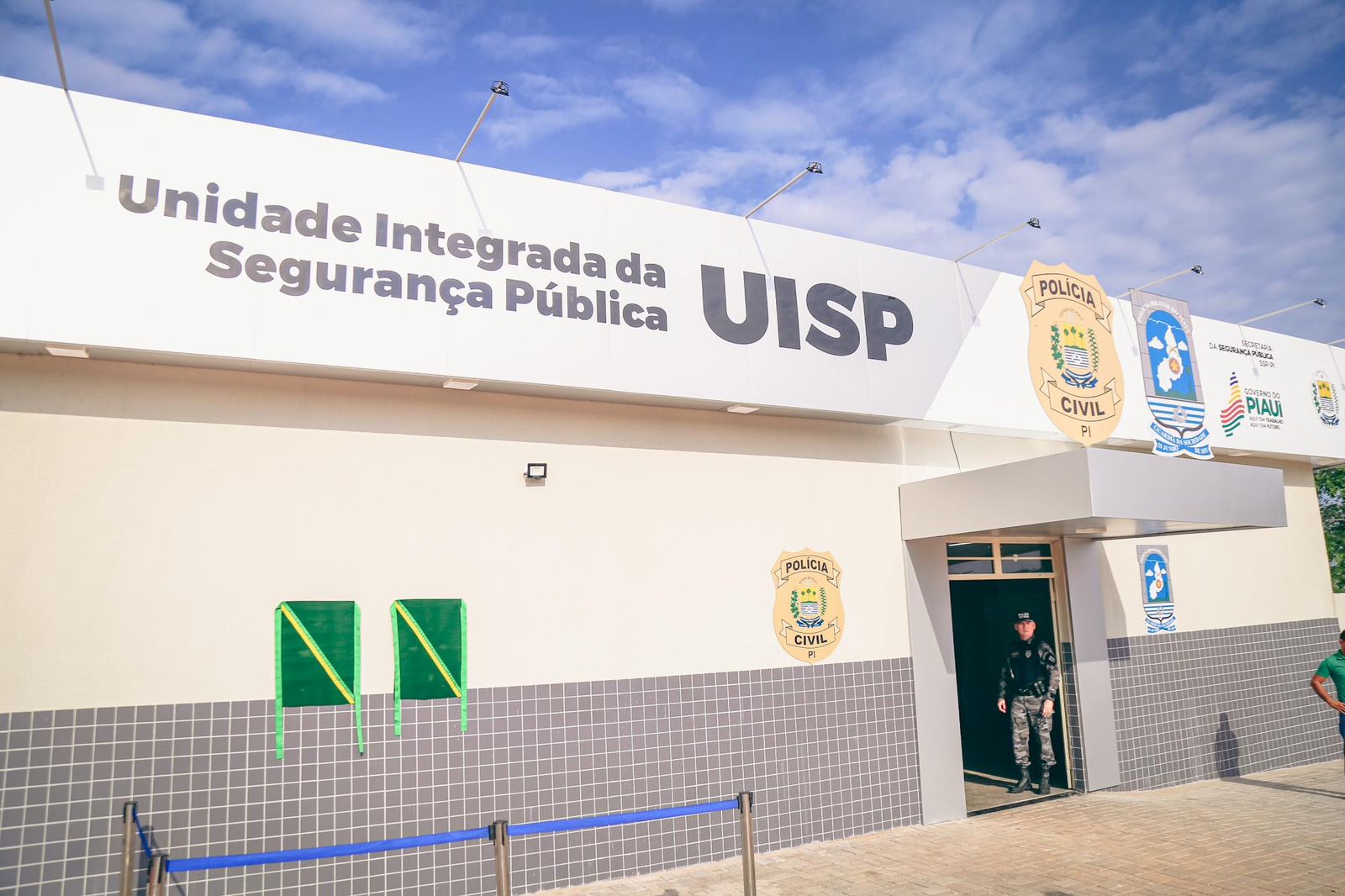 Governador inaugura Unidade Integrada de Segurança e fortalece combate ao crime em Nazária e região