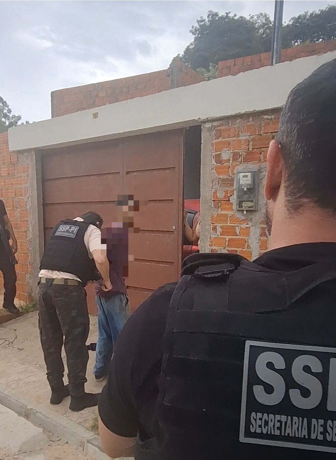 Homem é preso por descumprir medida protetiva e tentar se aproximar da ex-companheira em Teresina