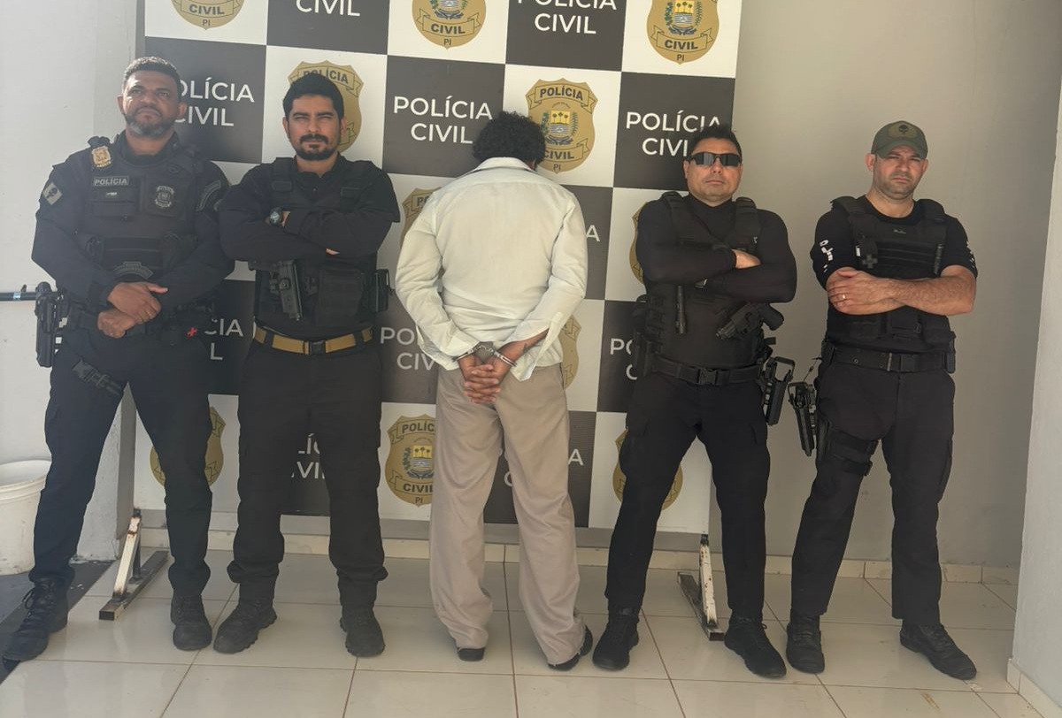 SSP-PI cumpre mandados contra investigados por comércio ilegal de armas em São Raimundo Nonato